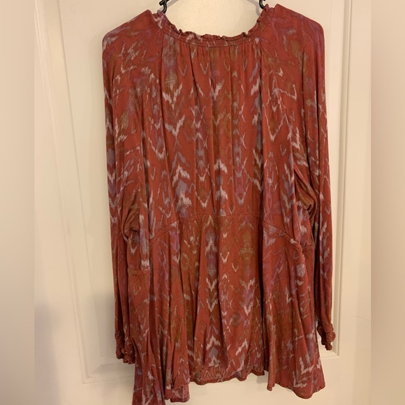 Orange patterned long sleeve top - Picture 4 of 4